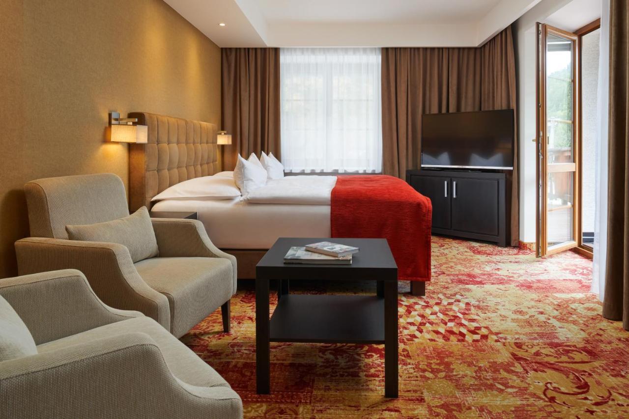 Hotel Singer Ludvíkov Eksteriør billede
